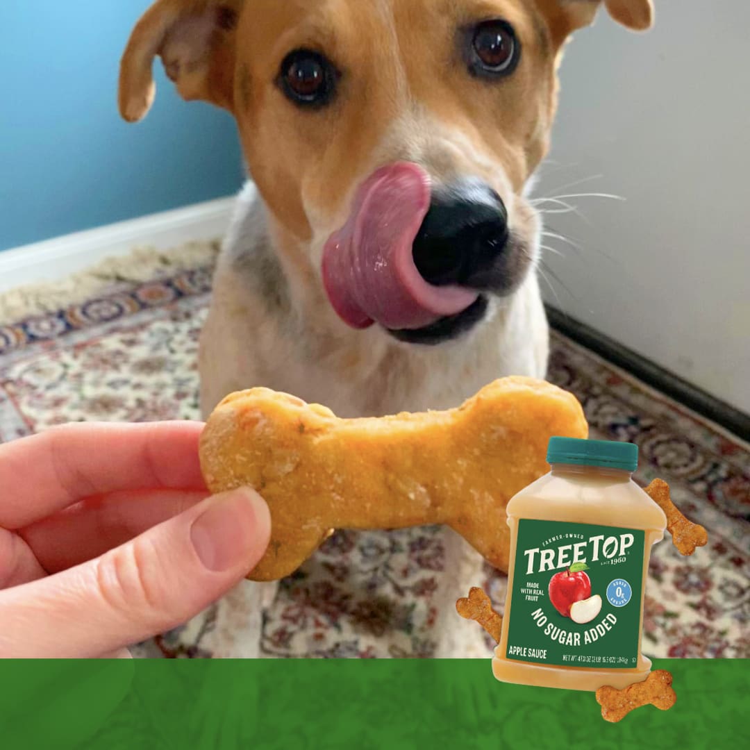Apple sauce dog treats
